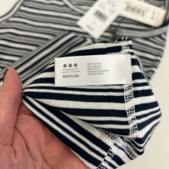 Three Dots 1x1 Stripe Tank Top Size M - Picture 6 of 8